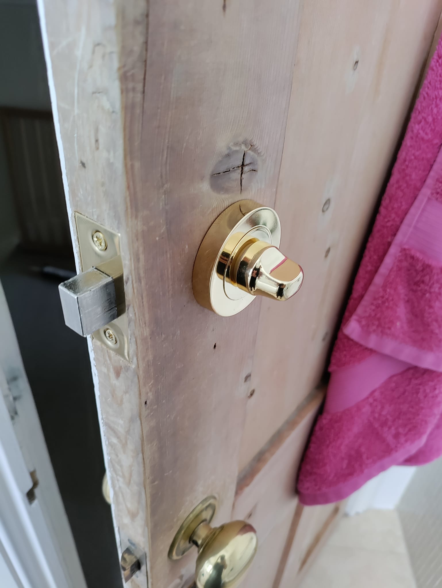 bathroom lock change locksmiths
