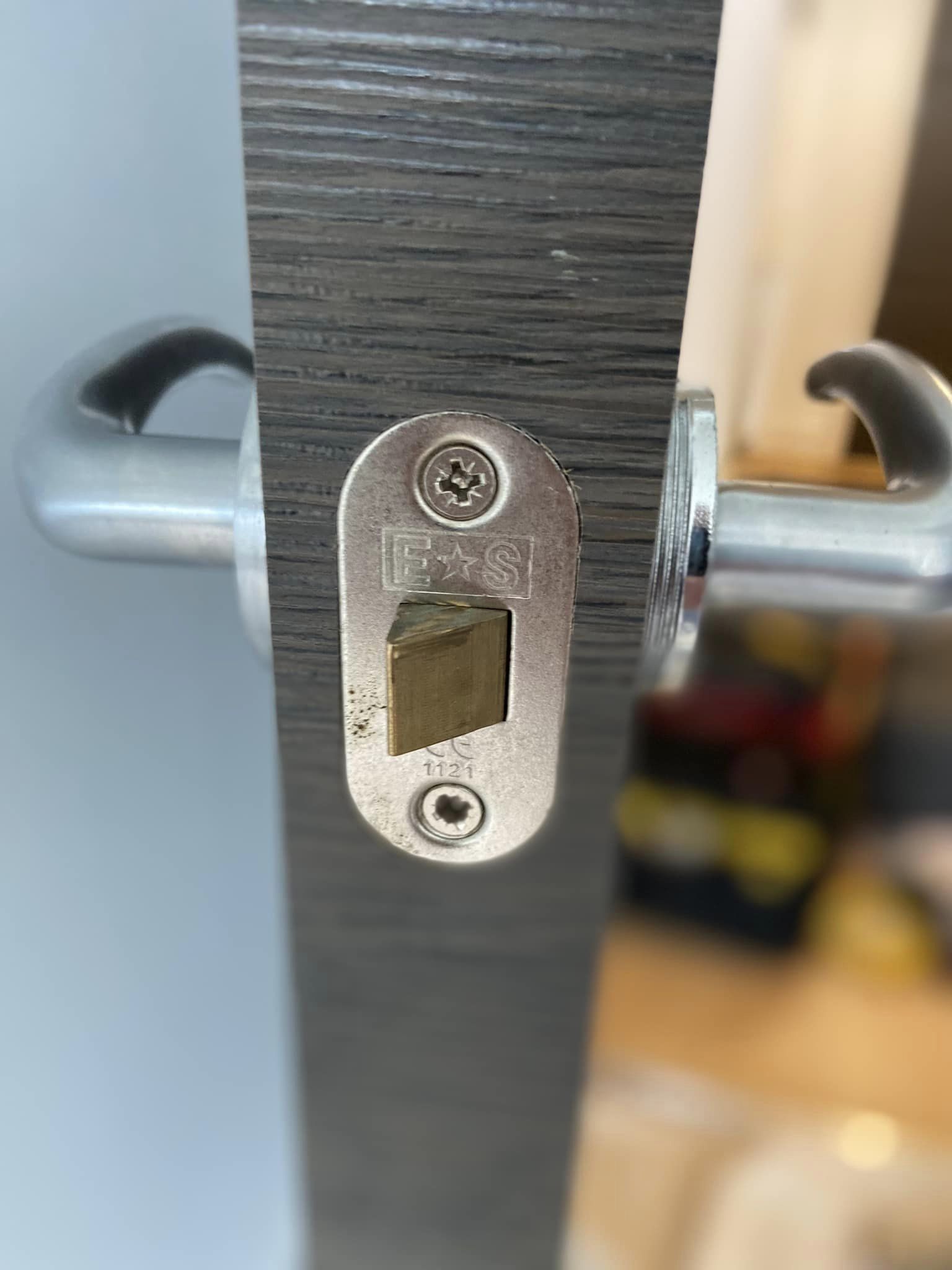 lock installation