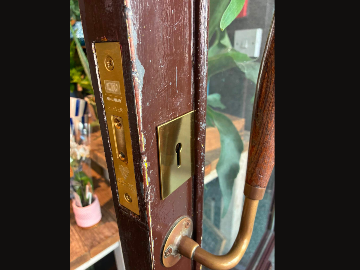 BSE Deadlock Replacement for a Commercial Property in Brighton
